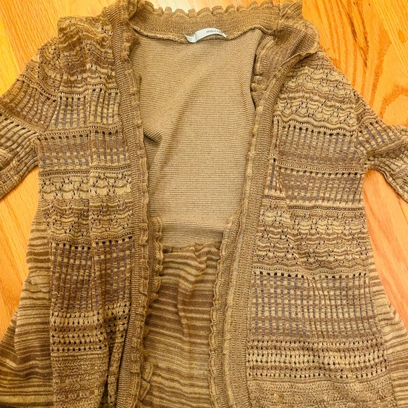 Cardigan - Picture 2 of 4
